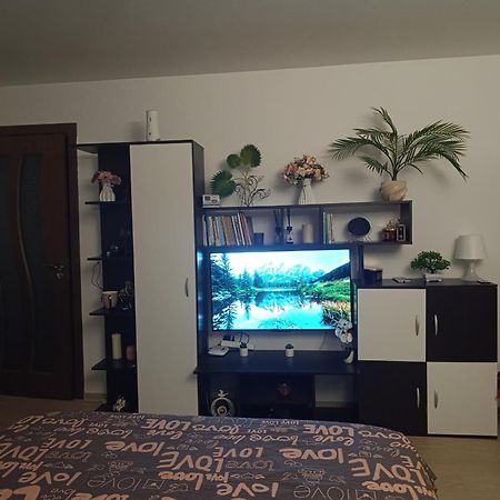 Apartamento Rebecca Tîrgu Ocna Exterior foto